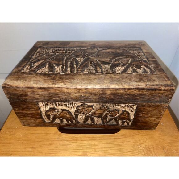 Other - Beautiful Hand Carved Wood Box, Hinged‎ Lid, Herd Of Elephants 8.5 X 5.5x 3.5"